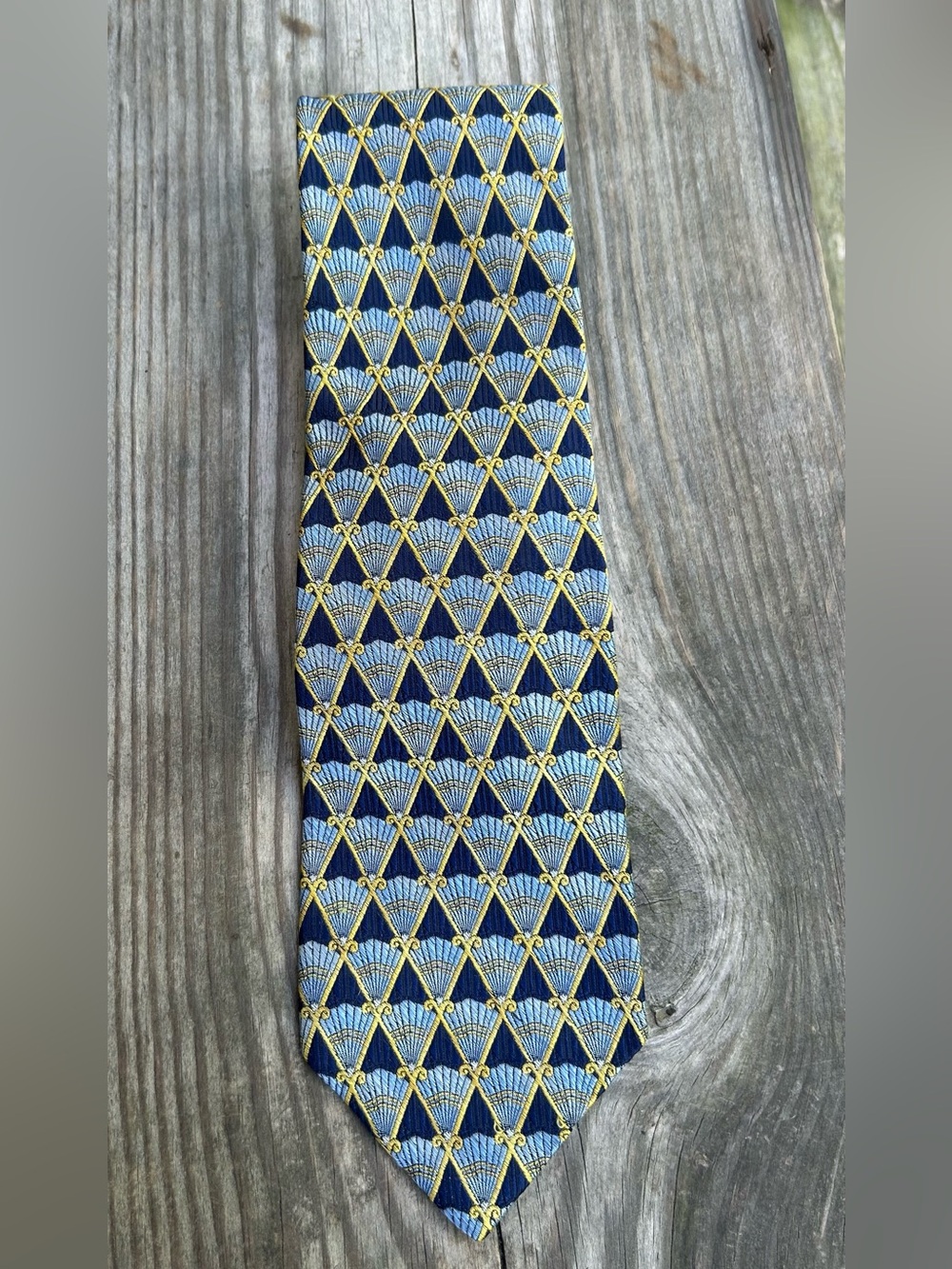 XMI Platinum Pure Silk Geometric Fan Pattern Tie in Navy, Light Blue & Gold